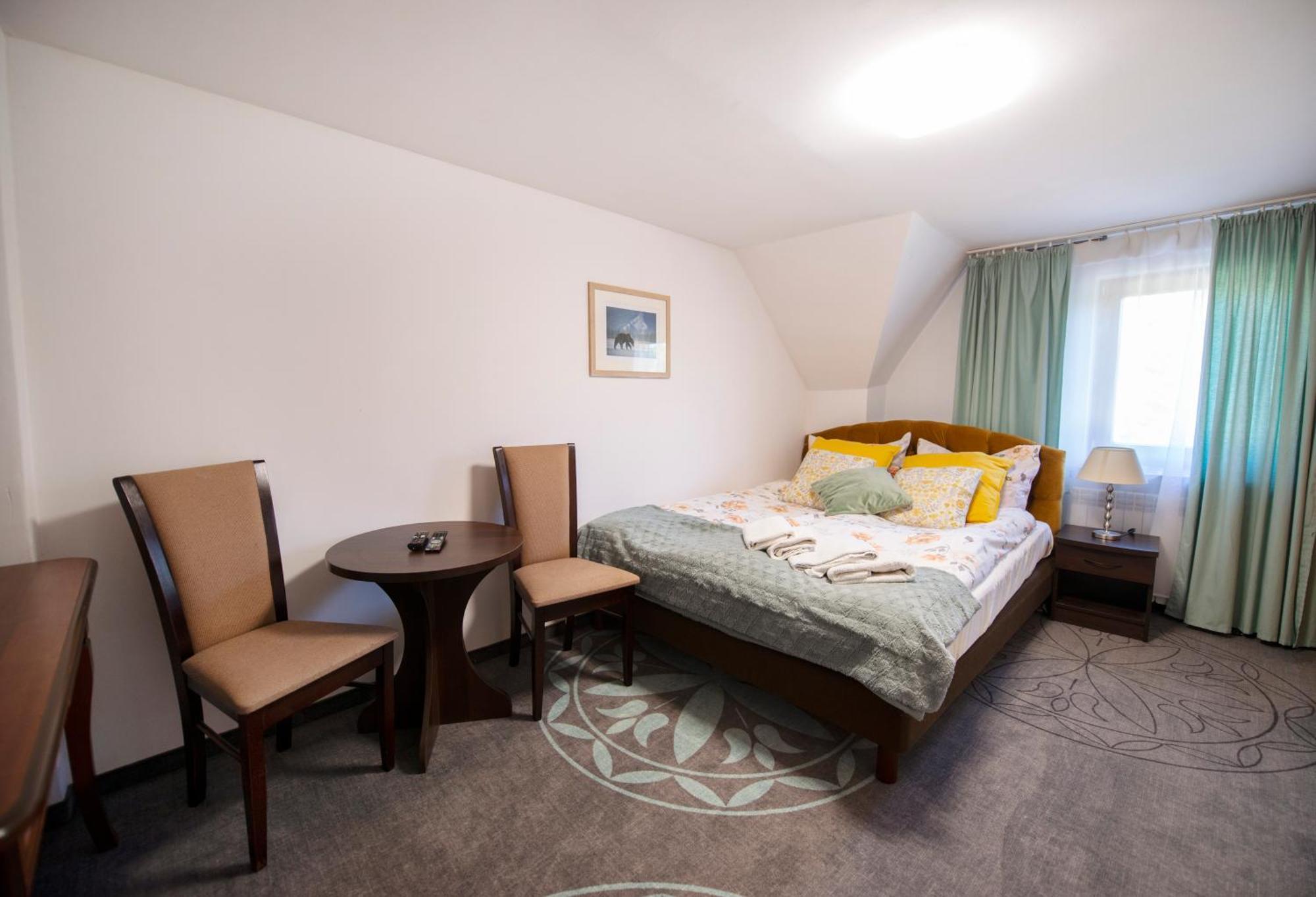 Hotel Dw Paryzanka à Poronin Extérieur photo