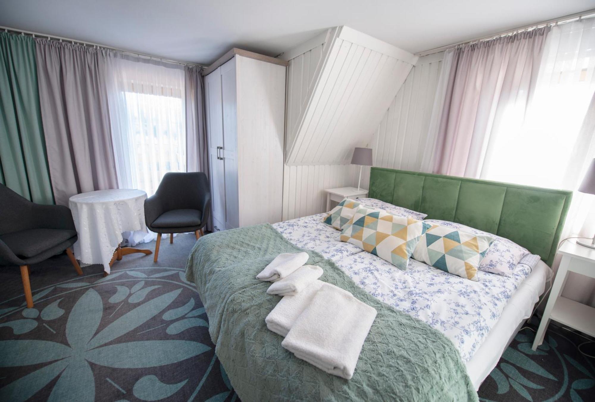Hotel Dw Paryzanka à Poronin Extérieur photo